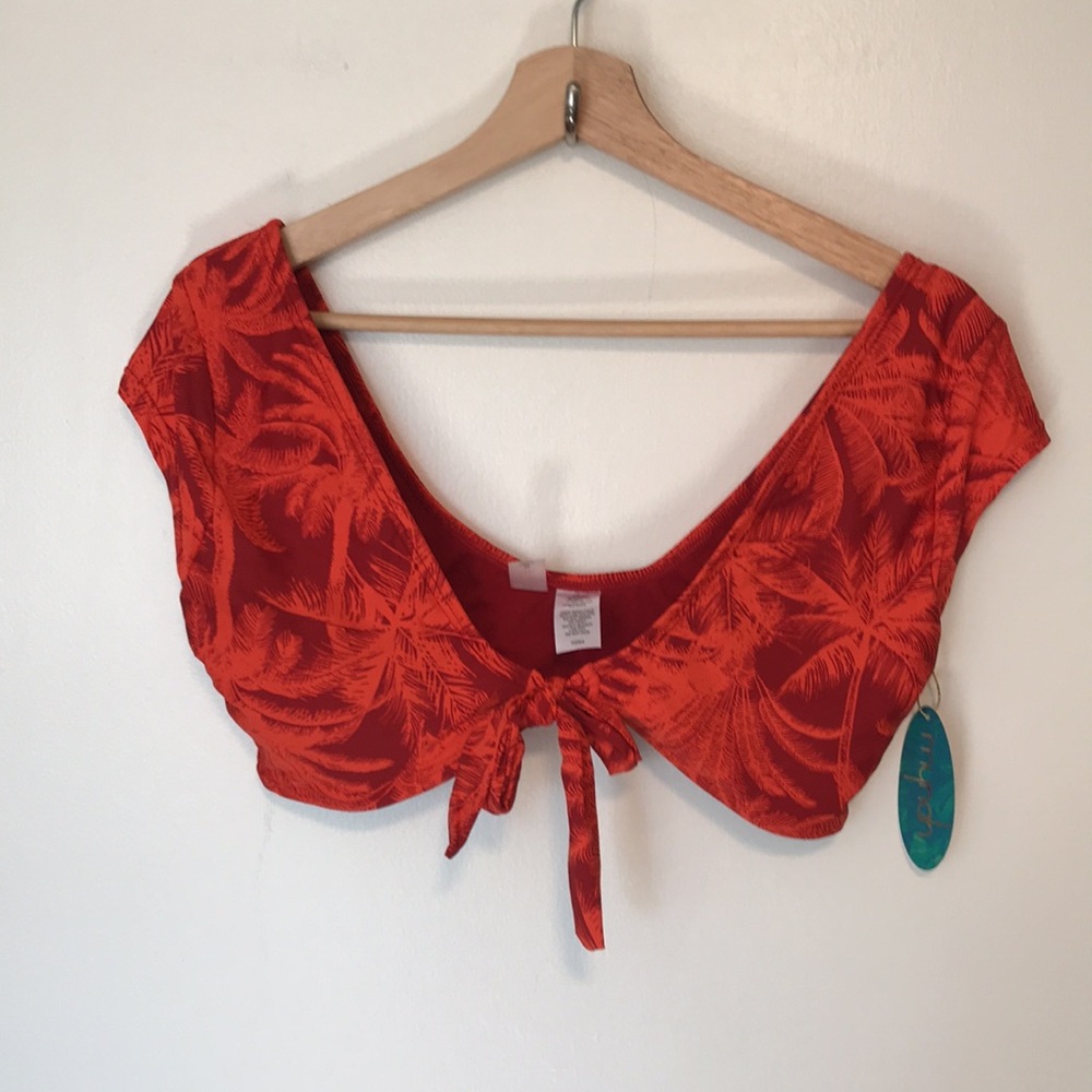NEW Mynah Tropical Tie-Front Bikini Top‎